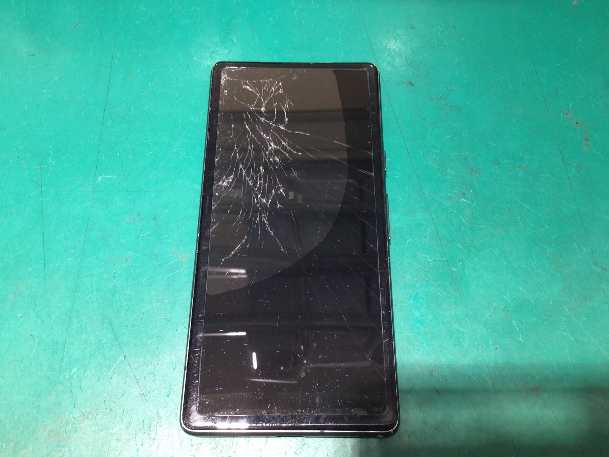 Google Pixel7a(アンドロイドスマートフォン)の修理はスマホ修理工房グランデュオ蒲田店にお任せ下さい！